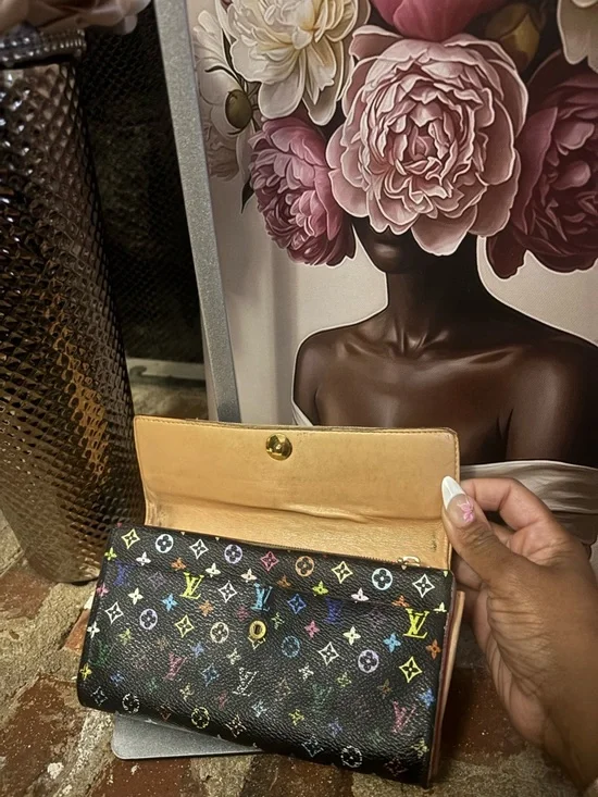 Louis Vuitton Takashi Murakami Monogram Multicolore Sarah Wallet in - Picture 9 of 13